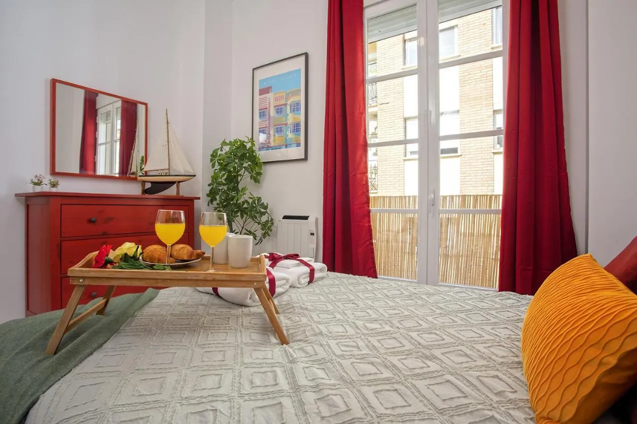 Apartment -Malagasunapts-El Superfuzz By Ro Jo Spain